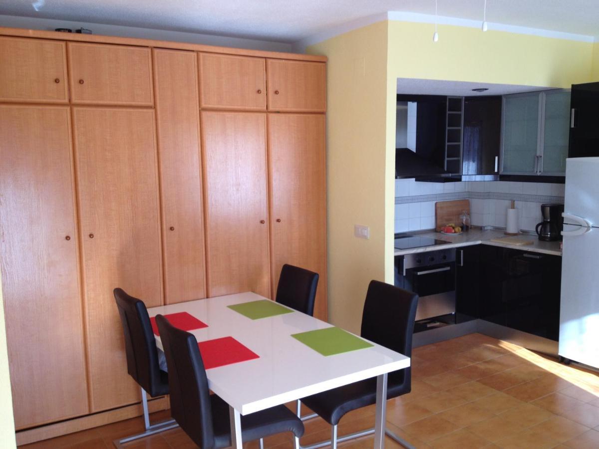 Apartment With Side Seaview 60 Meters From Sea Τορεβιέχα Εξωτερικό φωτογραφία